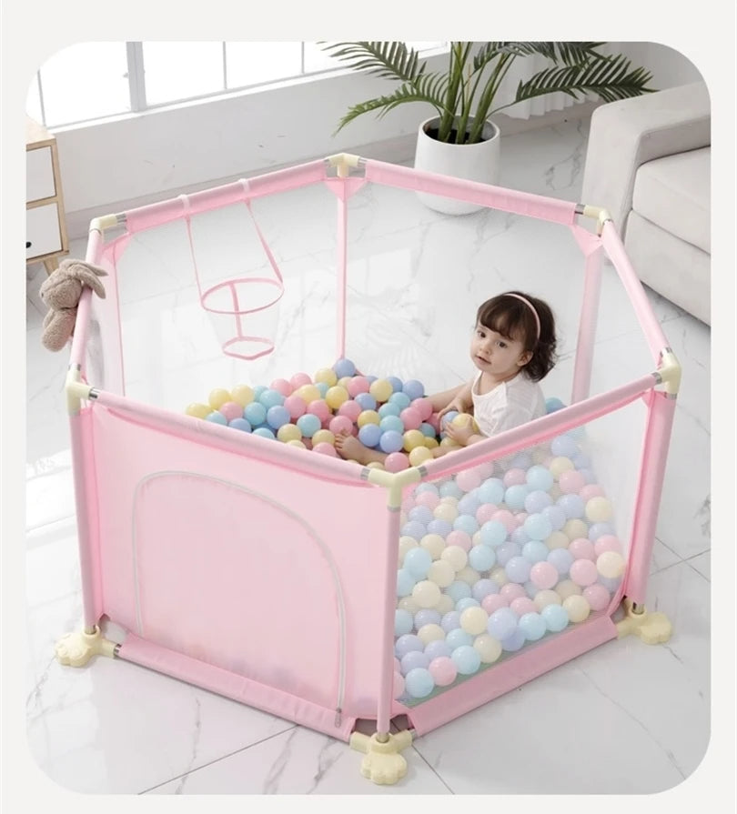 Parc bébé | panier et balles