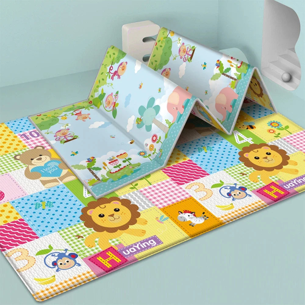 tapis d'éveil coloré